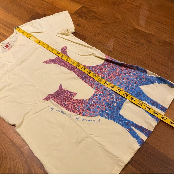 Gap (RED) Yellow Deer T-Shirt size Medium - Picture 9 of 9